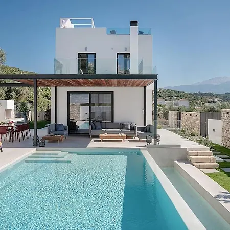 Avrilia Seaside Near Chania فيلة خانيا